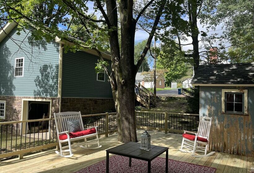 Highland Bed & Breakfast