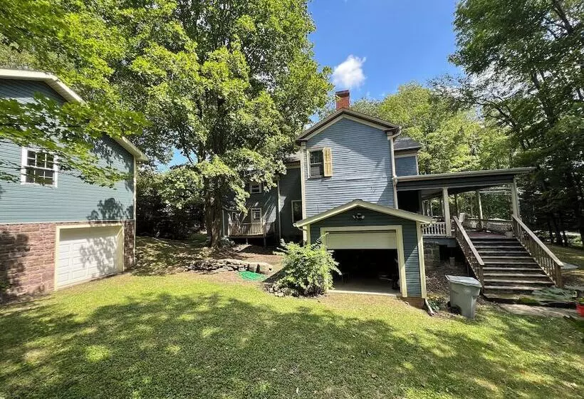 Highland Bed & Breakfast