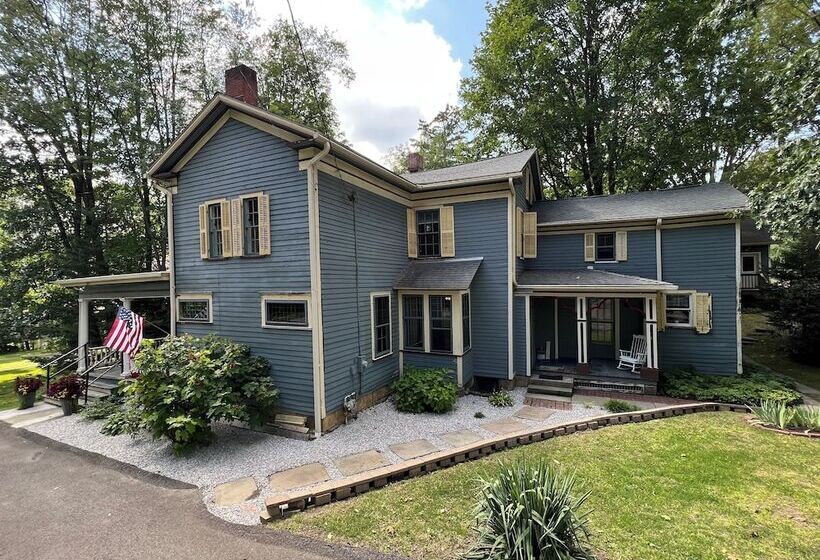 Highland Bed & Breakfast