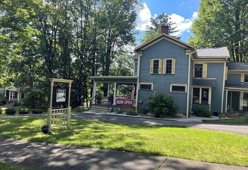 Highland Bed & Breakfast