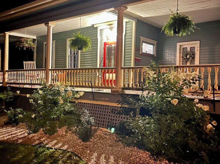 Highland Bed & Breakfast