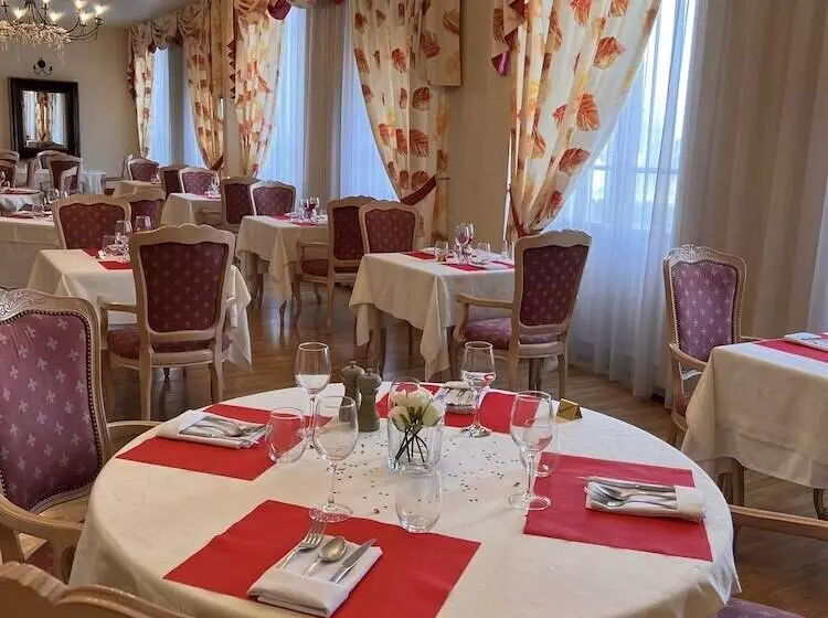 Hotelli De Champagne