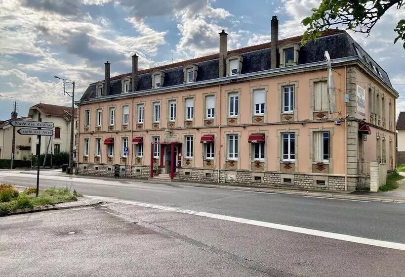 Hotelli De Champagne