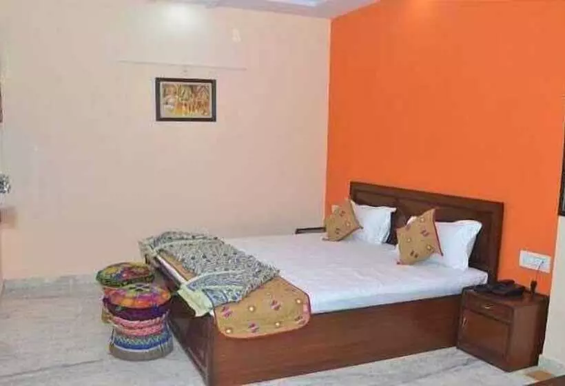 ホテル Albana Haveli