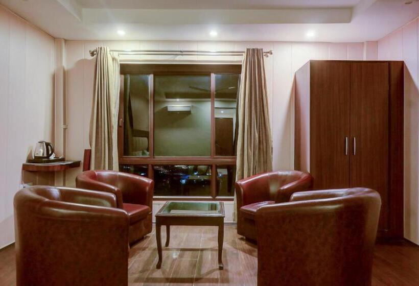 בית מלון כפרי Itsy By Treebo Himshri