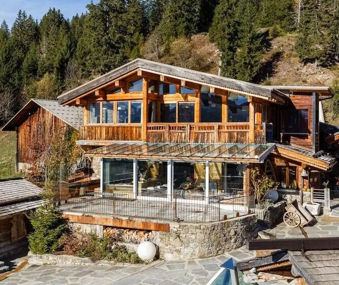 Hotelli Le Hameau De Mon Père