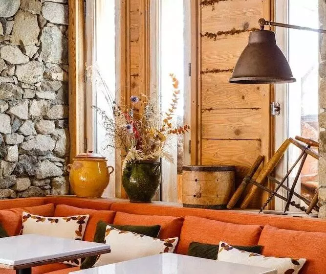 Hotelli Le Hameau De Mon Père