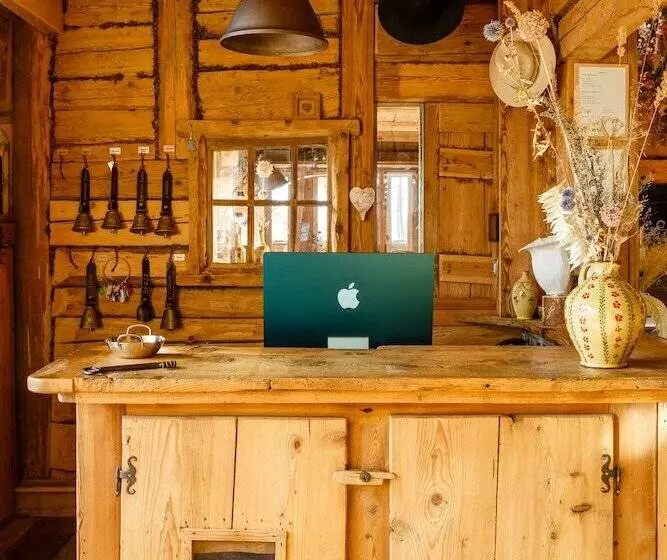 Hotelli Le Hameau De Mon Père