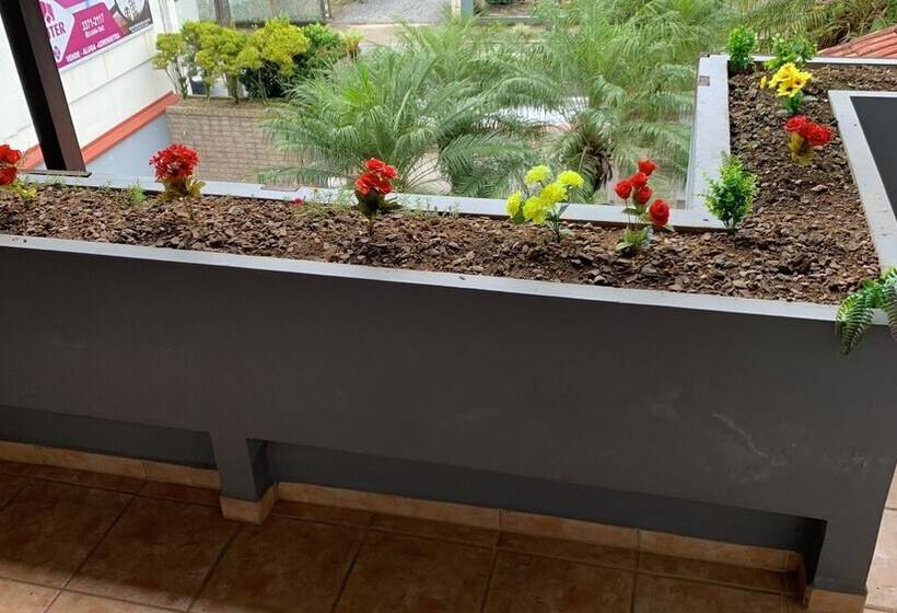 호텔 Pousada Dririos House