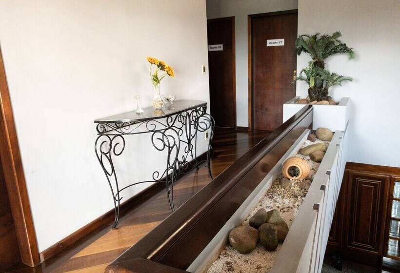 호텔 Pousada Dririos House