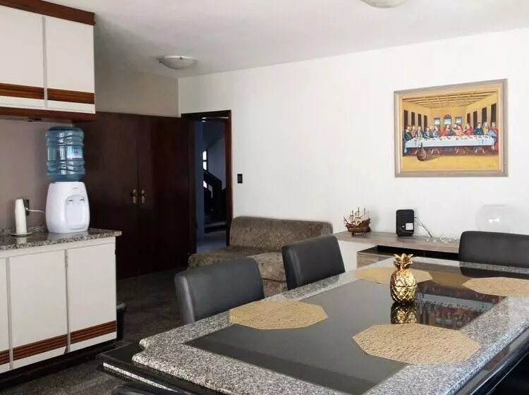 Hotelli Pousada Dririos House