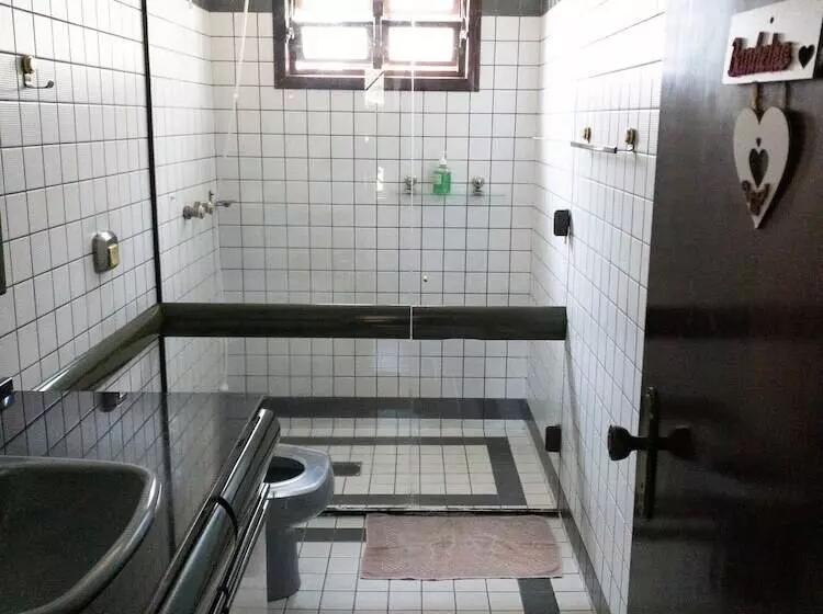 Hotelli Pousada Dririos House