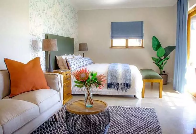 Hotelli Simbavati Fynbos On Sea