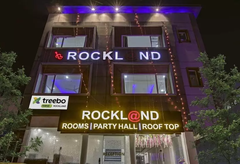 ホテル Treebo Rockland, Zirakpur