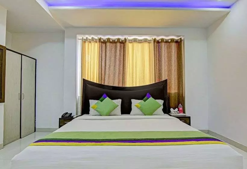ホテル Treebo Rockland, Zirakpur