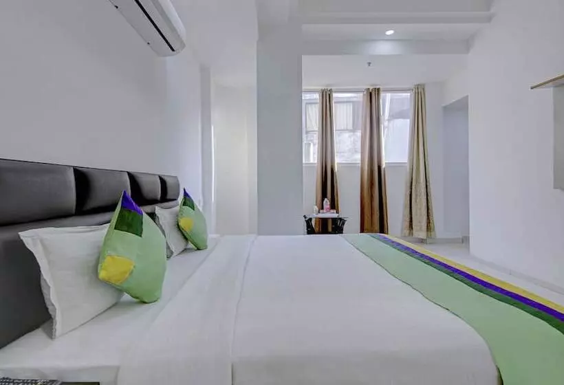 ホテル Treebo Rockland, Zirakpur