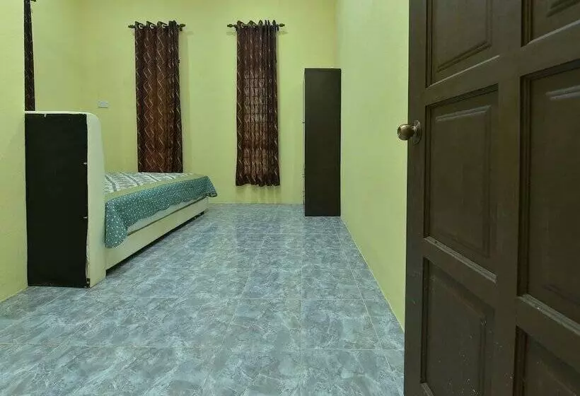 Majatalo Casaria Besut By Oyo Rooms