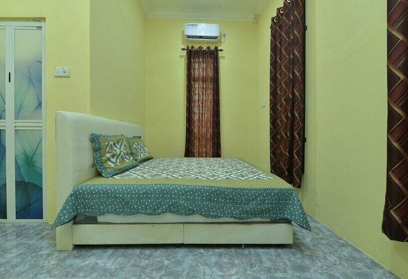 膳宿费 Casaria Besut By Oyo Rooms