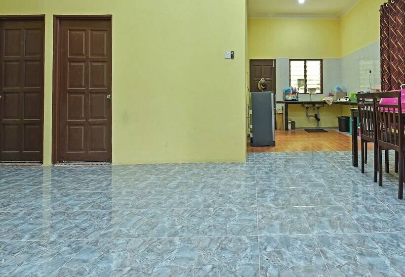 膳宿费 Casaria Besut By Oyo Rooms