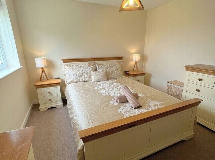 펜션 Castle View Guest House