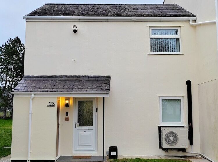 펜션 Castle View Guest House