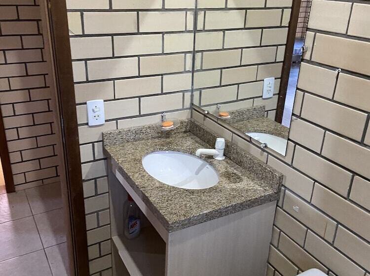 Pousada Haras Trevo De Ferro, Praia, Piscina E Campo