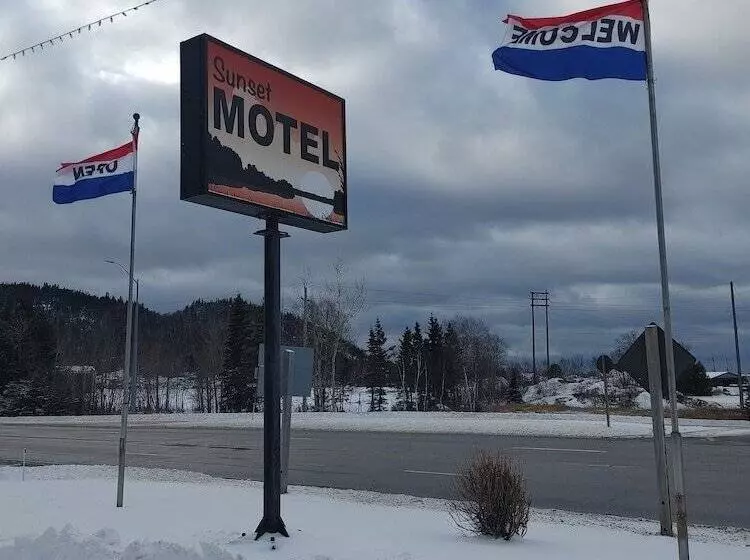 Sunset Motel