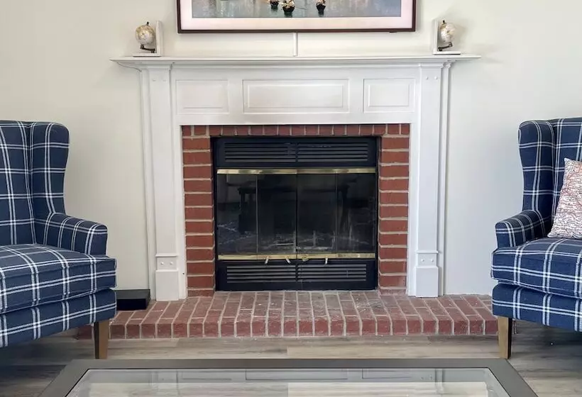 The Alex Furnished Rentals