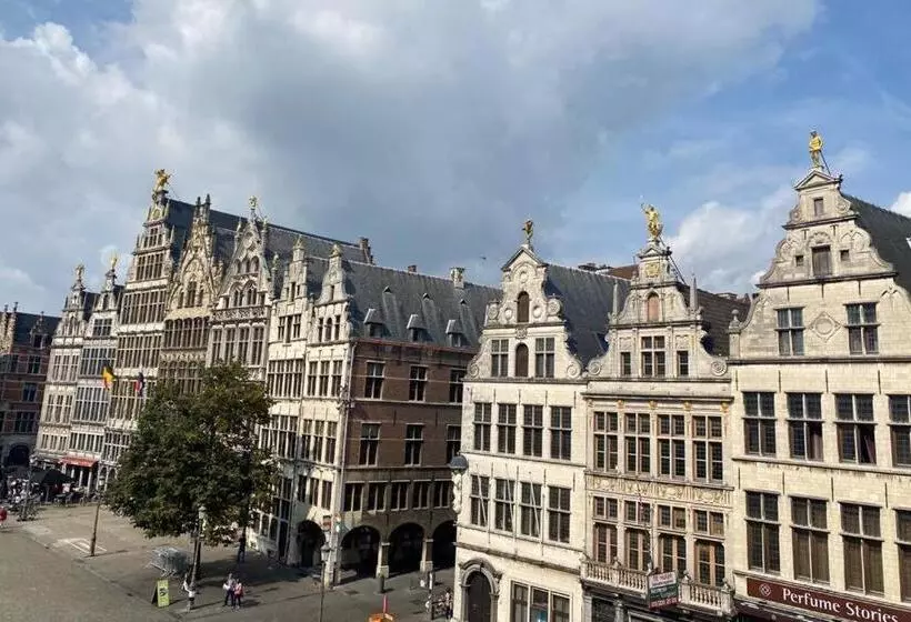 Antwerp City Hostel