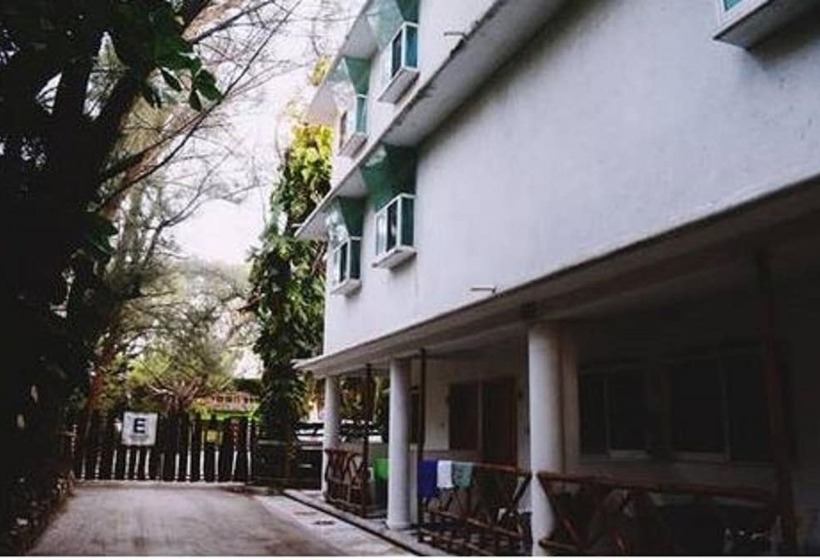 Azul Hotel & Restaurante