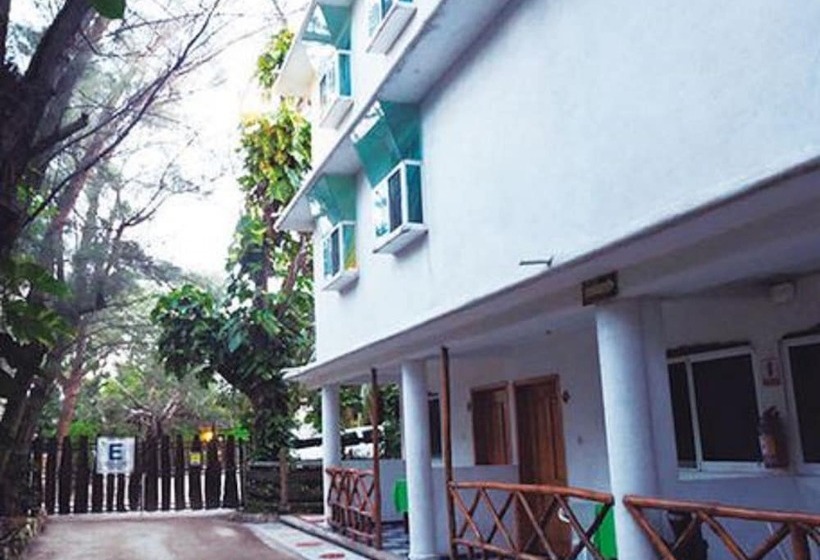 Azul Hotel & Restaurante