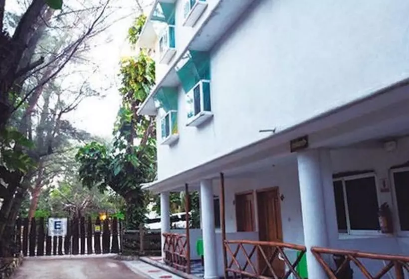 Azul Hotel & Restaurante