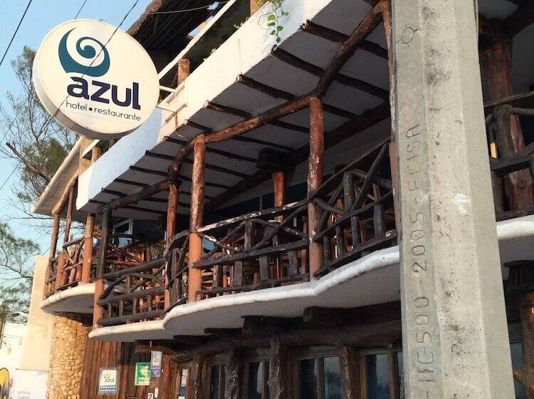 Azul Hotel & Restaurante