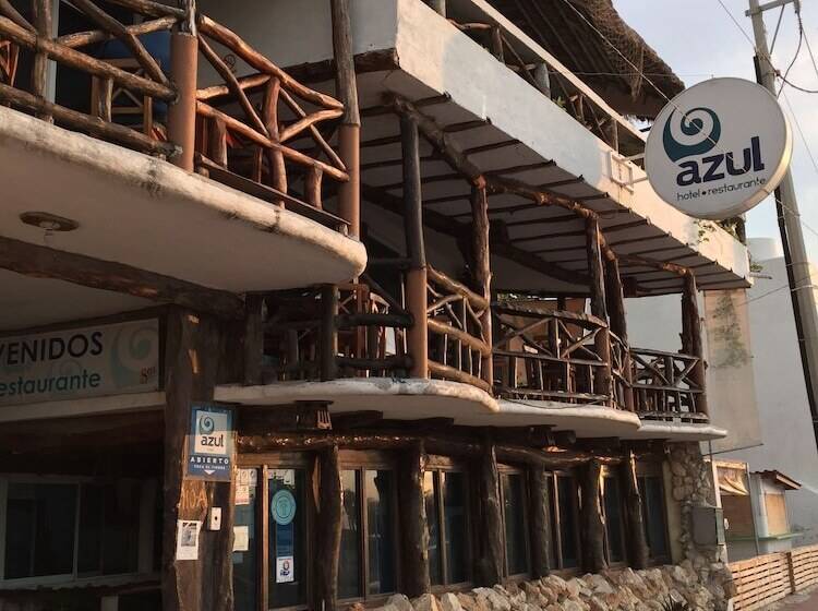Azul Hotel & Restaurante