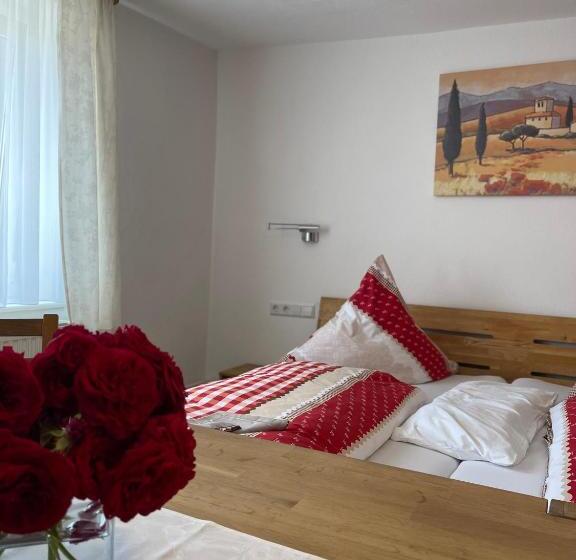 Hotel Adam & Eva Gasthof Paradies Mit