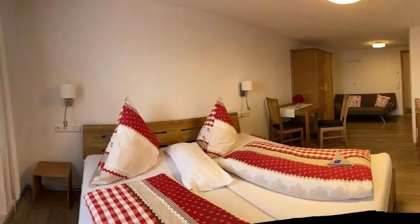 ホテル Adam & Eva Gasthof Paradies Mit