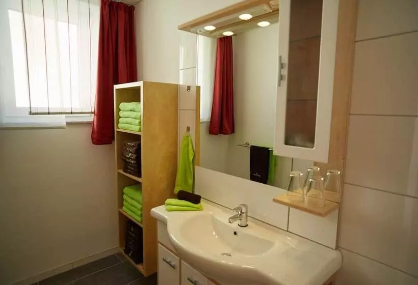 ホテル Business Homes  Das Apartment