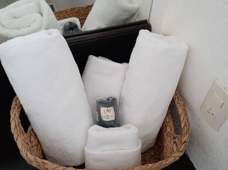 هتل Casa Blanca San Miguel