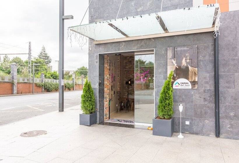 هتل Colectia Urumea