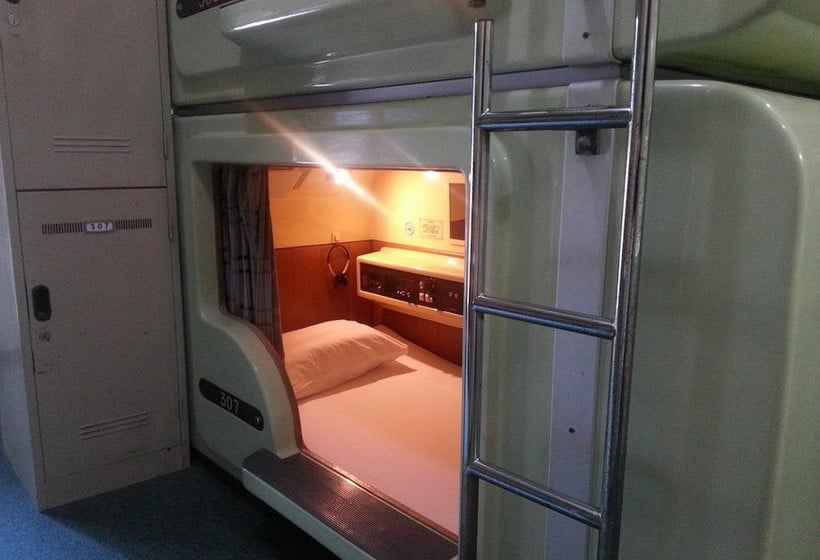 Kapsül Otel Capsule Kinuyahotel Ikebukuro  Men Only