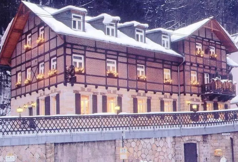 Hotelli Forsthaus