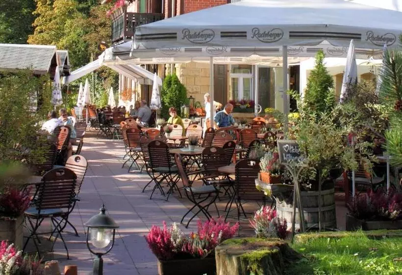 Hotelli Forsthaus