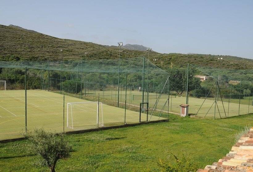 Отель Il Borgo Di Punta Marana