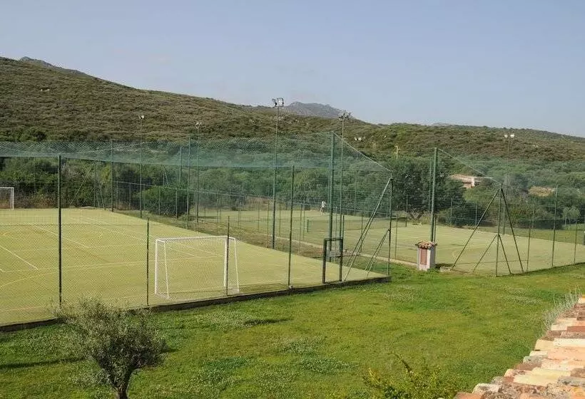 Hotelli Il Borgo Di Punta Marana