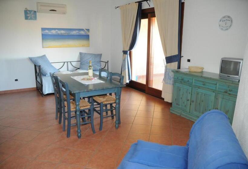 Отель Il Borgo Di Punta Marana