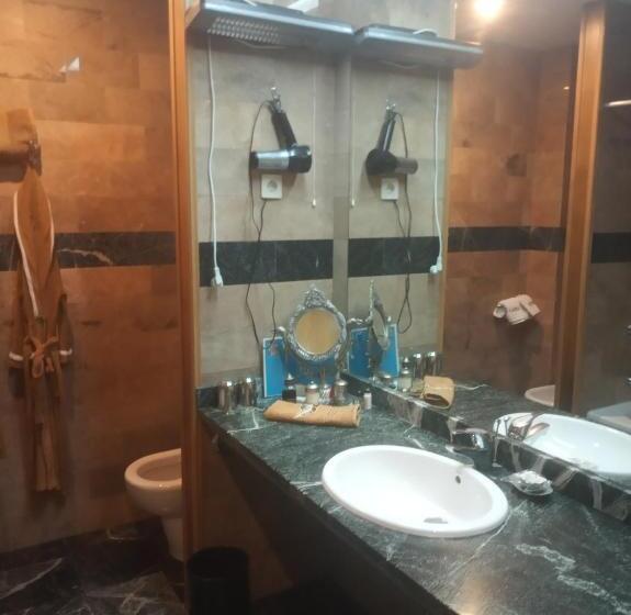 בית מלון כפרי Kerala