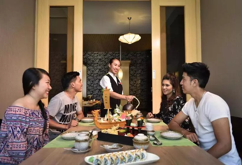 هتل Lexis Suites Penang