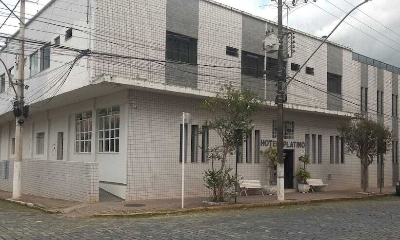 בית מלון כפרי Platino