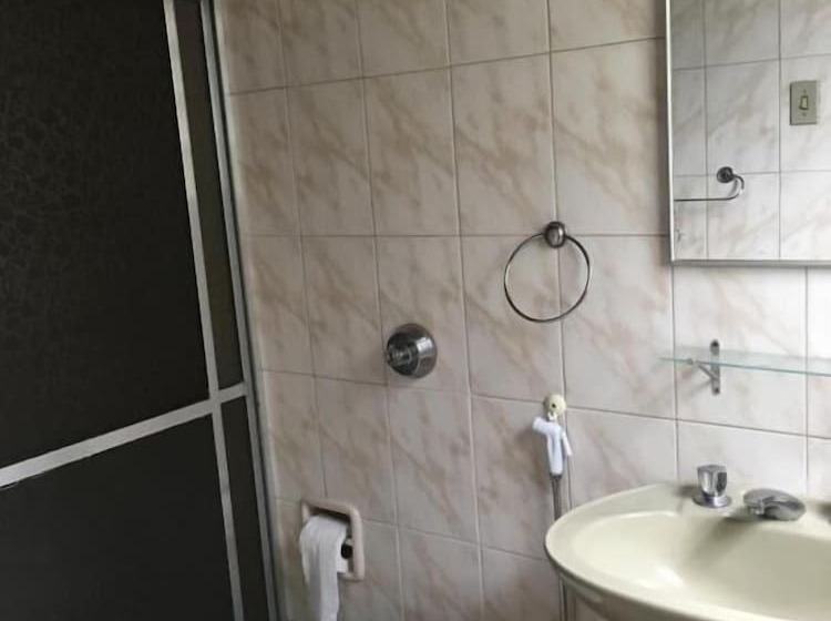 בית מלון כפרי Platino