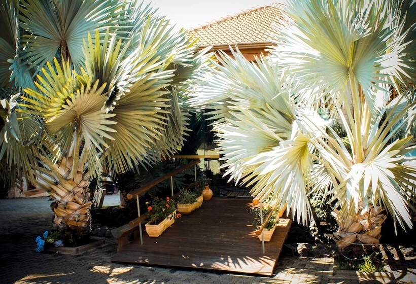 هتل Pousada Santa Rita